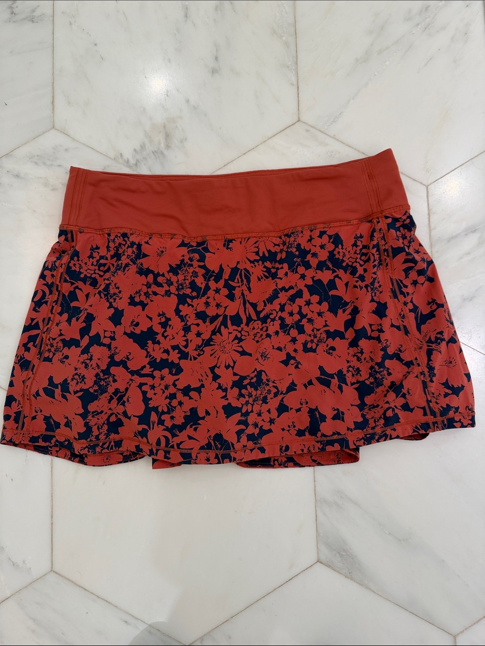 lululemon athletica Navy and Red Floral Mini Skort